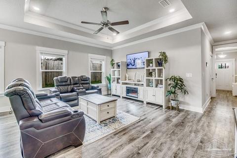 2704 Woodman Loop, Cantonment, FL 32533 photo 5