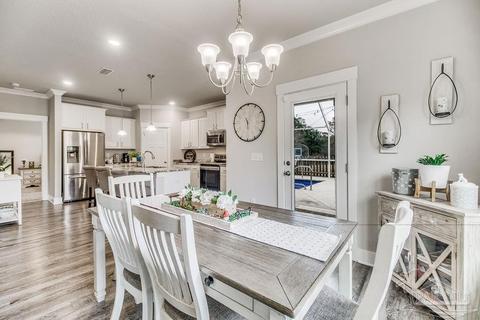 2704 Woodman Loop, Cantonment, FL 32533 photo 9