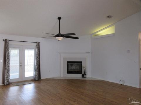 5095 Copperfield Dr, Pace, FL 32571 photo 5