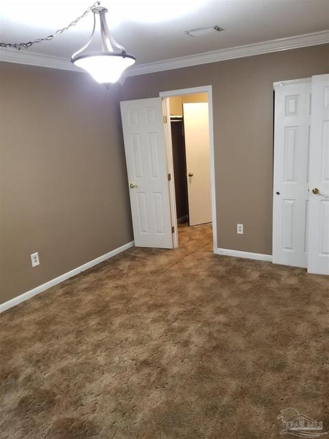 6073 Judy Dr, Milton, FL 32570 photo 8