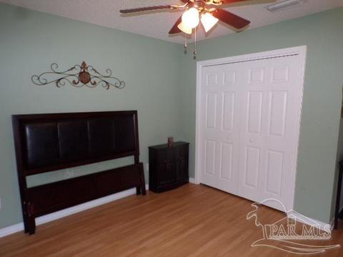4056 Charles Cir, Pace, FL 32571 photo 8