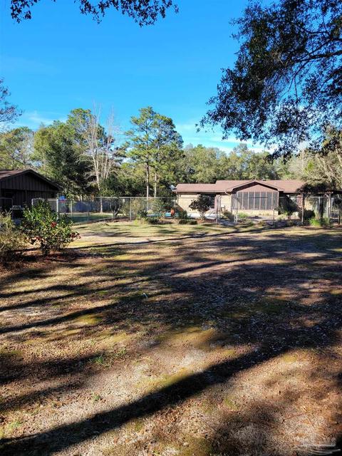 4661 Geiger Rd, Milton, FL 32583 photo 17
