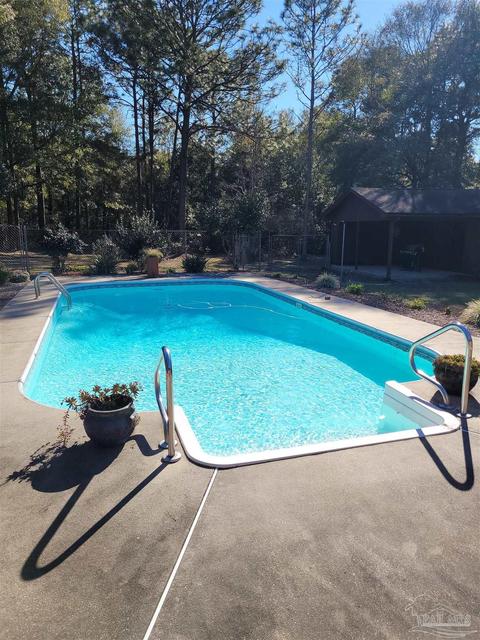 4661 Geiger Rd, Milton, FL 32583 photo 12