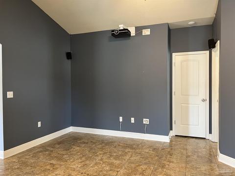 908 Deniro Ct, Cantonment, FL 32533 photo 13