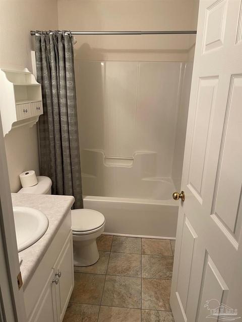 4792 Ribault Ln, Milton, FL 32570 photo 6