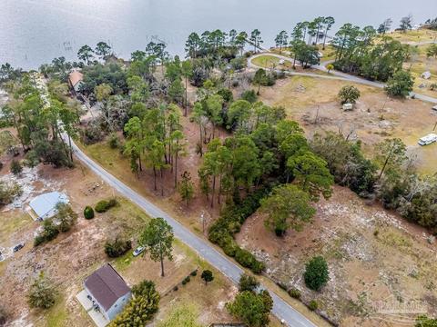 4013 Mae Ln, Milton, FL 32583 photo 4