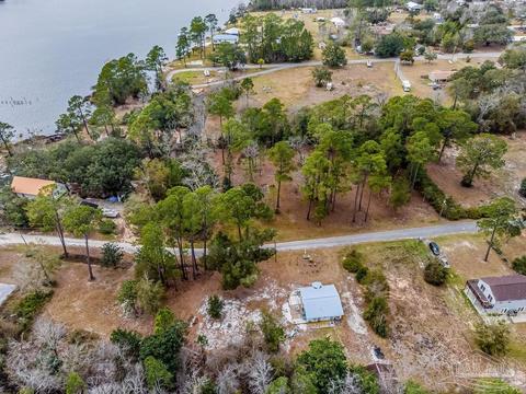 4013 Mae Ln, Milton, FL 32583 photo 2