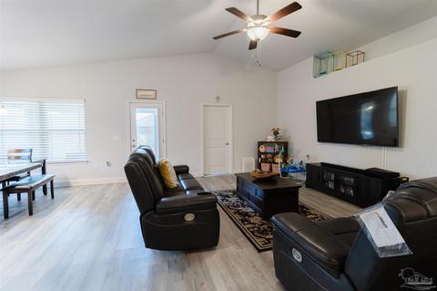 4733 Ashley Place Blvd, Pace, FL 32571 photo 6