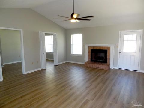 4376 Bayou Ridge Dr, Pace, FL 32571 photo 2
