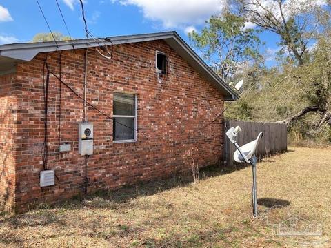 7690 Johnson Rd, Milton, FL 32583 photo 4