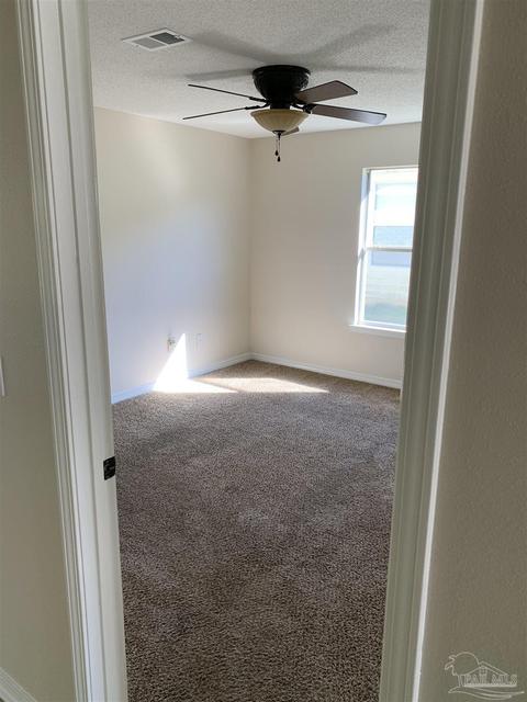 357 Apple Dr, Crestview, FL 32536 photo 4