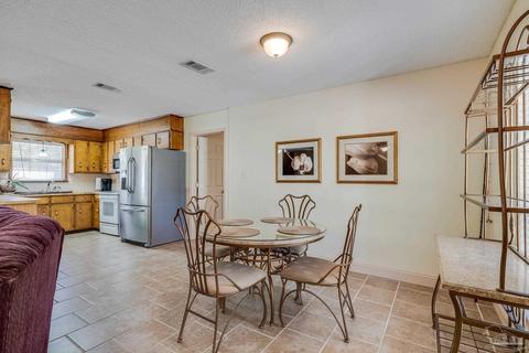 5799 Cactus Dr, Milton, FL 32583 photo 16