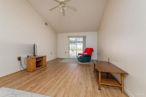 5293 Overbrook Dr, Milton, FL 32570 photo 8