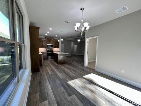 5330 Parkside Dr, Pace, FL 32571 photo 9