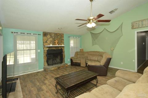 5009 Forest Creek Dr, Pace, FL 32571 photo 7