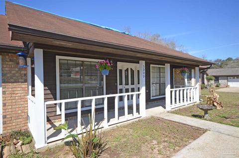 5009 Forest Creek Dr, Pace, FL 32571 photo 2