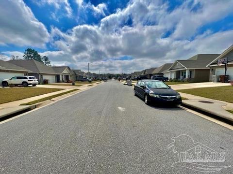3766 Hawks Landing Cir, Pace, FL 32571 photo 3