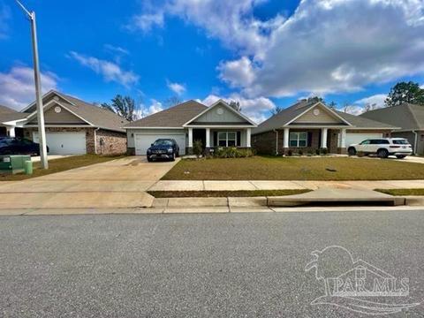 3766 Hawks Landing Cir, Pace, FL 32571 photo 2