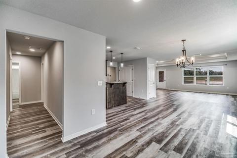 5695 Divot Ln, Milton, FL 32570 photo 9