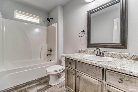 5695 Divot Ln, Milton, FL 32570 photo 25