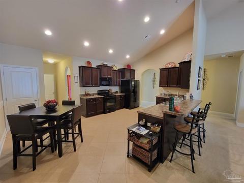 5955 Rustic Ridge Cir, Milton, FL 32570 photo 4