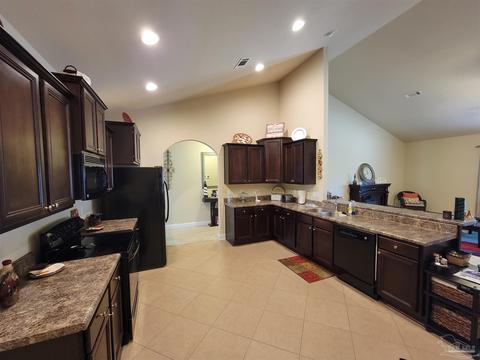 5955 Rustic Ridge Cir, Milton, FL 32570 photo 3