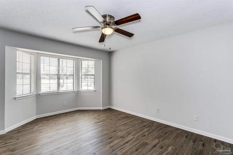 4732 Hamilton Bridge Rd, Pace, FL 32571 photo 9