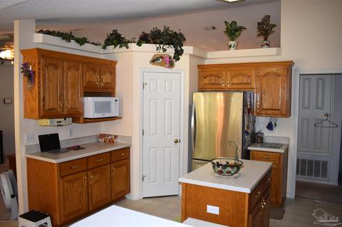 4852 E Spencer Field Rd, Pace, FL 32571 photo 15