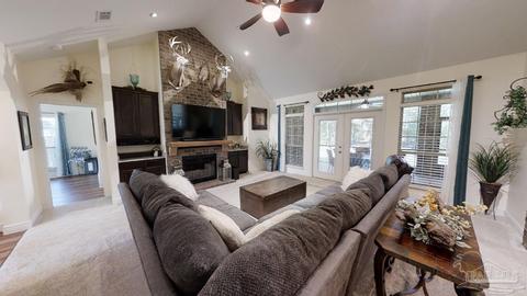 6024 Augustine Dr, Pace, FL 32571 photo 3
