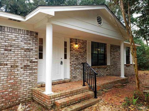 5760 Muldoon Rd, Pensacola, FL 32526