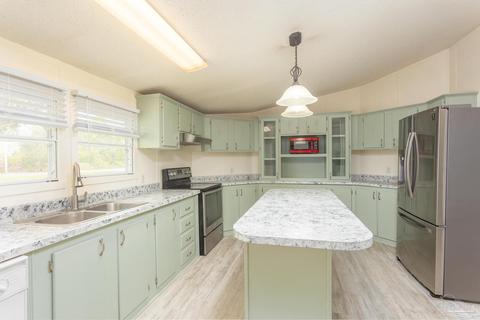 4388 Bell Ln, Pace, FL 32571 photo 7