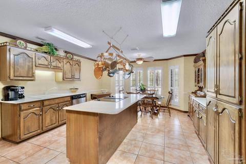 7554 Lakeside Dr, Milton, FL 32583 photo 16