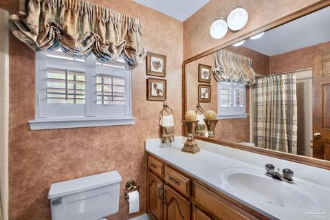 7554 Lakeside Dr, Milton, FL 32583 photo 20