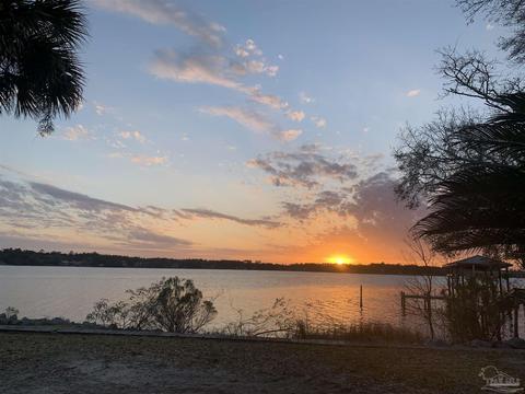 7685 Petersen Pt Rd, Milton, FL 32583 photo 11
