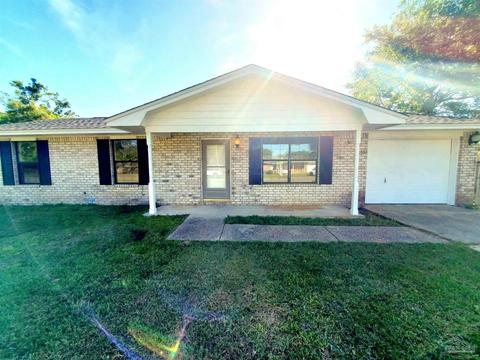 4673 Rambling Way, Pace, FL 32571 photo 1