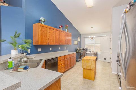 747 Hanley Downs Dr, Cantonment, FL 32533 photo 13