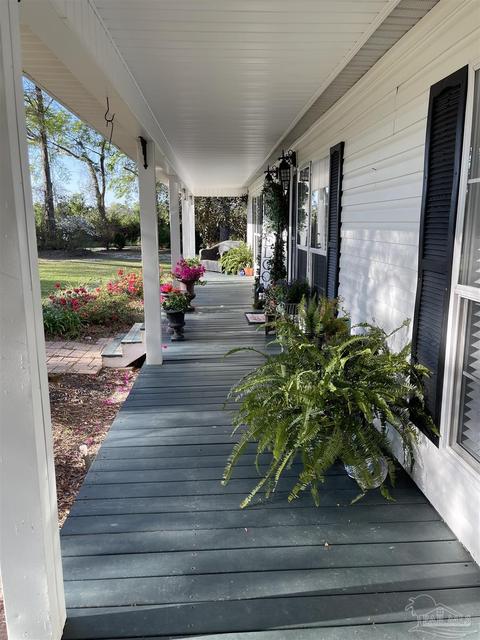 4821 Dixonville Rd, Jay, FL 32565 photo 3