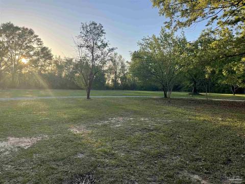 6850 Quintette Rd, Pace, FL 32571 photo 4