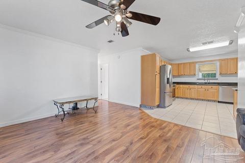 5801 Timberline Dr, Milton, FL 32570 photo 10