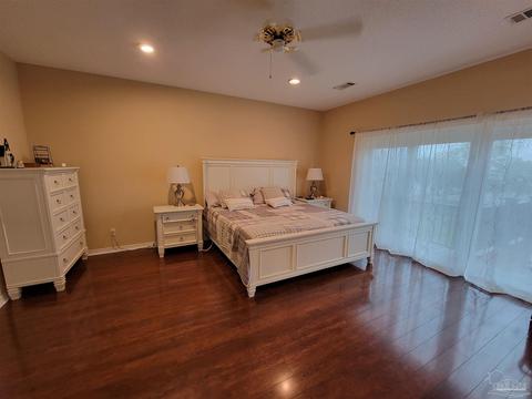4512 Bayside Dr, Milton, FL 32583 photo 8