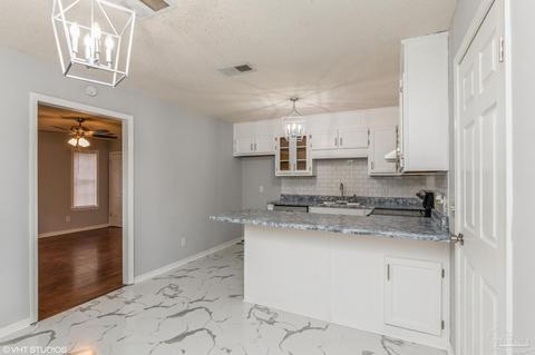 5728 Falcon Dr, Milton, FL 32570 photo 7
