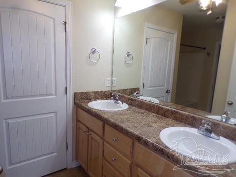 5851 Cedar Tree Dr, Milton, FL 32570 photo 9