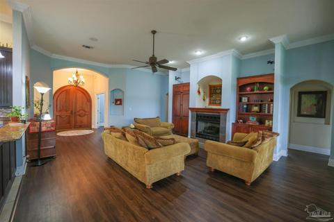 5788 Tamarack Dr, Pace, FL 32571 photo 8