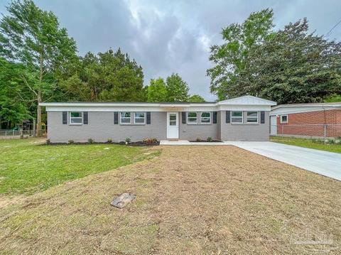 6437 Julia Dr, Milton, FL 32570 photo 1