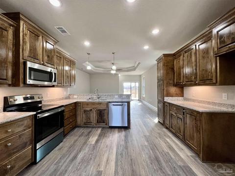 5329 Parkside Dr, Pace, FL 32571 photo 5