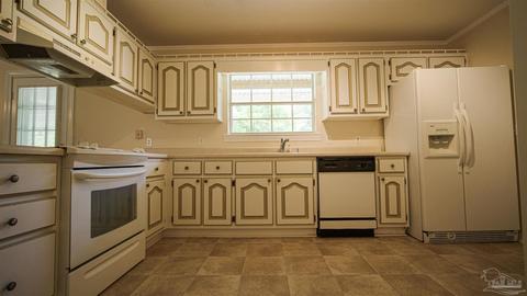 5532 Cox Rd, Milton, FL 32583 photo 11