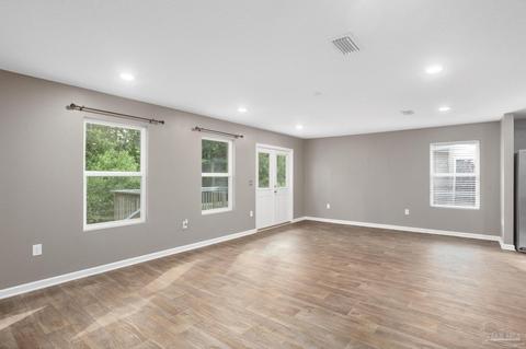 4641 Integrity Ct, Milton, FL 32570 photo 9