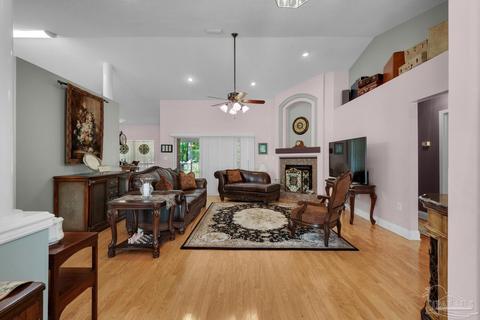 7527 Corral Rd, Milton, FL 32583 photo 2