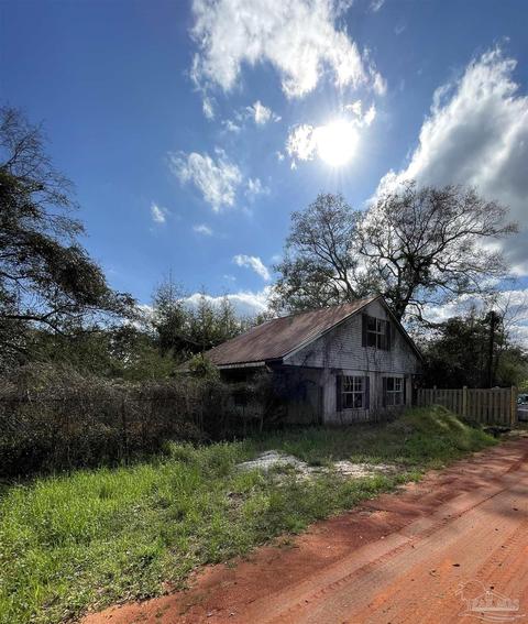 3881 Norwood St, Pace, FL 32571 photo 3