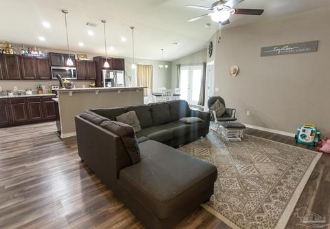 4406 Thistle Pine Ct, Pace, FL 32571 photo 2